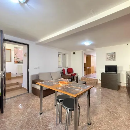 Vila Traian Mosoiu Nr 3 * Braşov